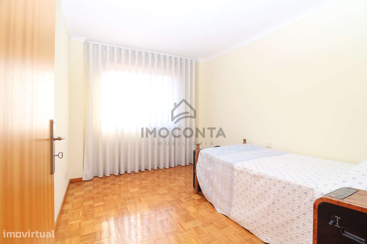 T3 Luminoso com Varanda e Garagem | Valongo-17