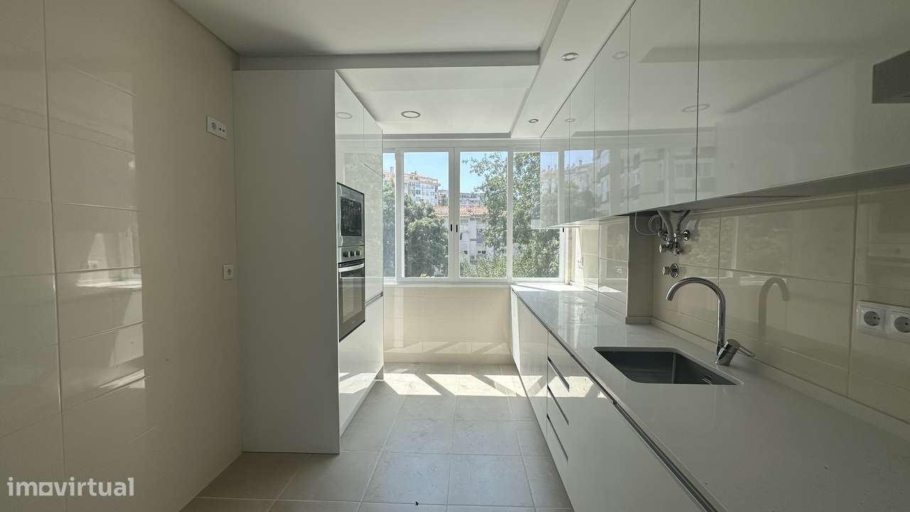 Apartamento T2 para venda - Damaia - Grande imagem: 5/17