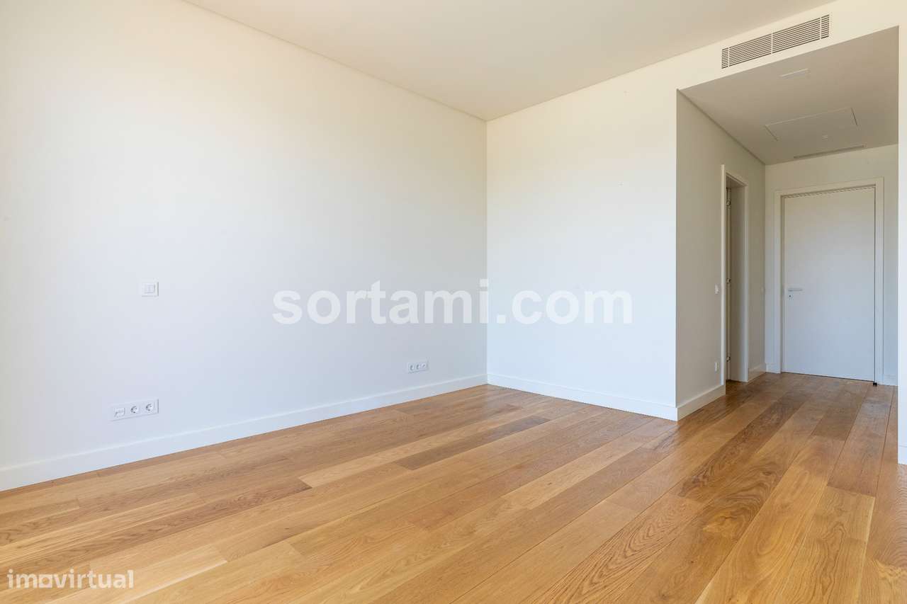 Apartamento T3 Venda em Quarteira,Loulé - Grande imagem: 5/31