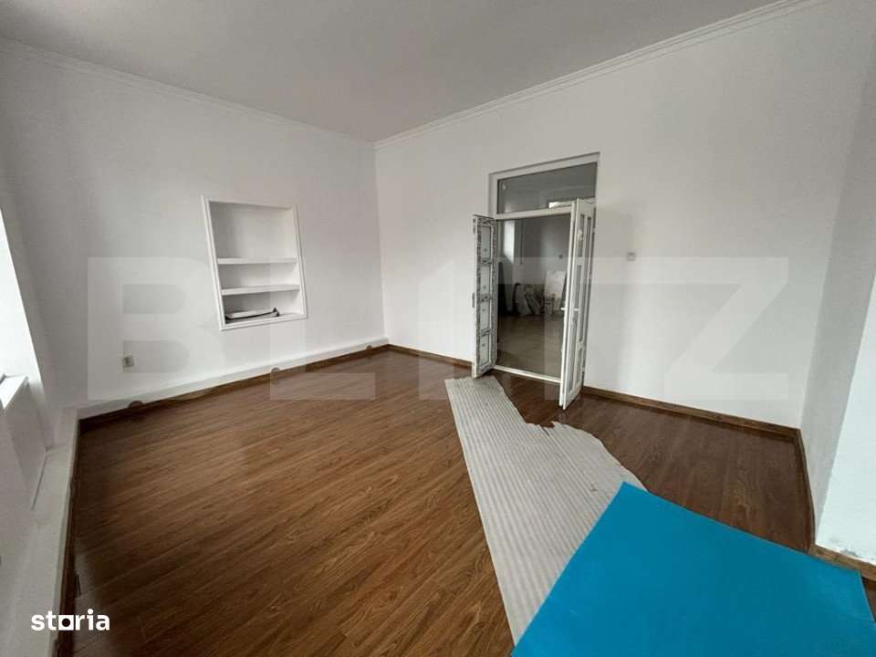 Casa de vanzare in centru orasului - Imagine principală: 4/11
