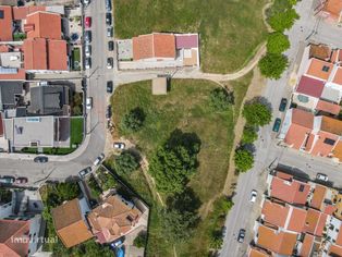 Procura terreno para construir a moradia que sempre sonhou? - Grande imagem: 3/24