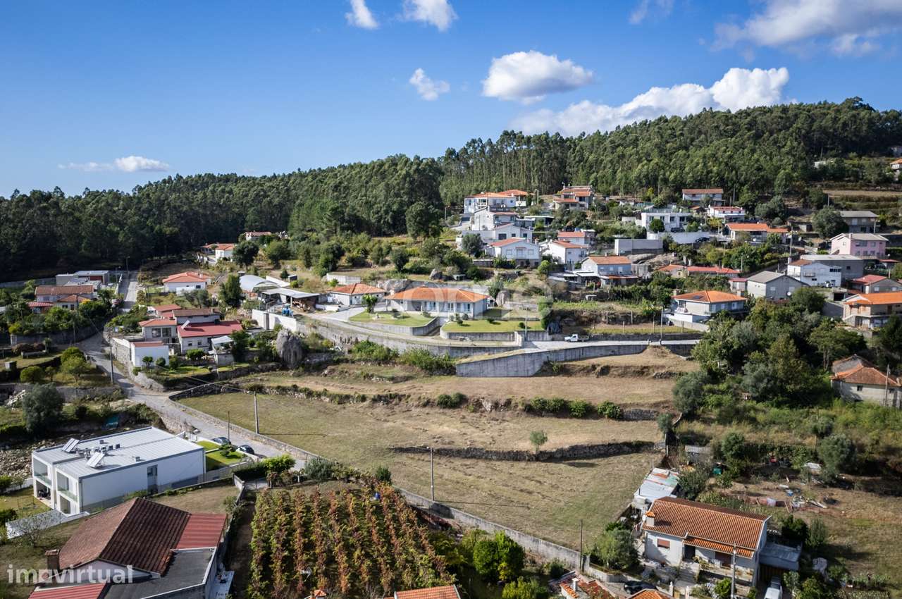 Terreno para arrendamento em Bastuço, Barcelos - Grande imagem: 5/25