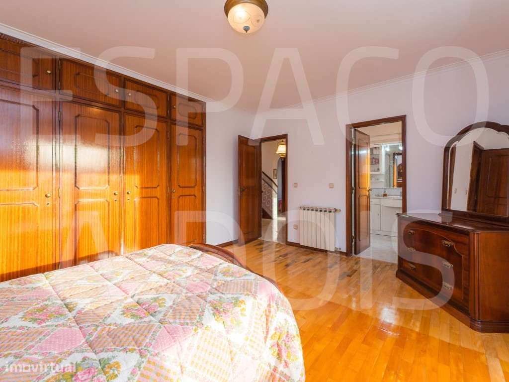 Moradia em Condomínio Privado com Piscina e Jardim | Luz Natural, P...-28
