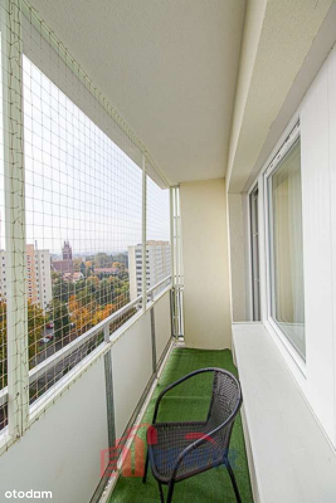 Kawalerka z dużym balkonem na 10 piętrze-8