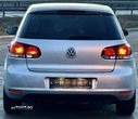 Volkswagen Golf - 5