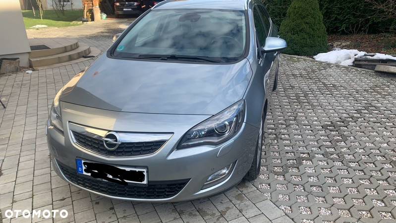 Opel Astra 1.6 Turbo Sports Tourer - 3
