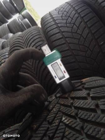 Opony zimowe 225/45R17 Continental TS860 - 6