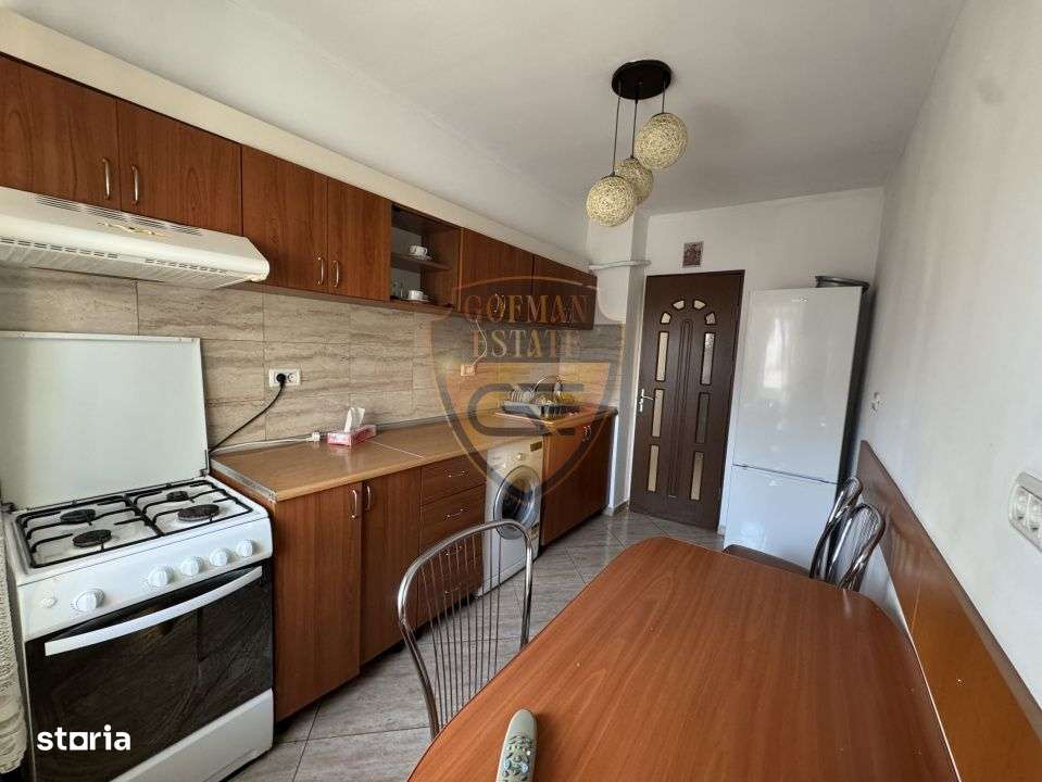 2 camere Decomandat  Dacia -Bdul Tomis et 1/4, AC, incalzire Radet - Imagine principală: 3/12