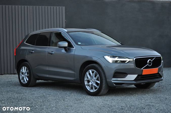 Volvo XC 60 D5 AWD Momentum - 1