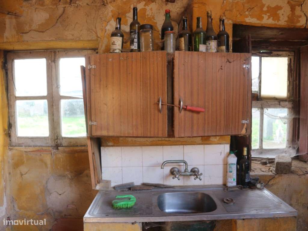 MORADIA P/ RECUPERAR - Grande imagem: 5/11