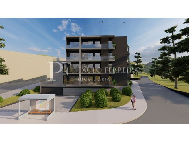 Apartamento T3 com terraço junto ao centro de Famalicão-19