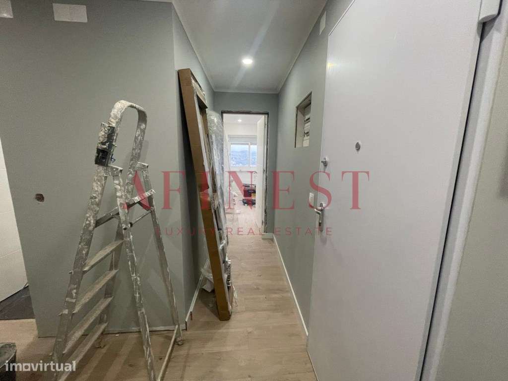 Apartamento T2 Soalheiro com Varandas - Amadora - Grande imagem: 3/16