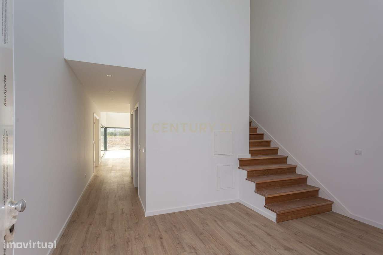 Moradia T3 com 2 suítes pronta a habitar! - Grande imagem: 5/11