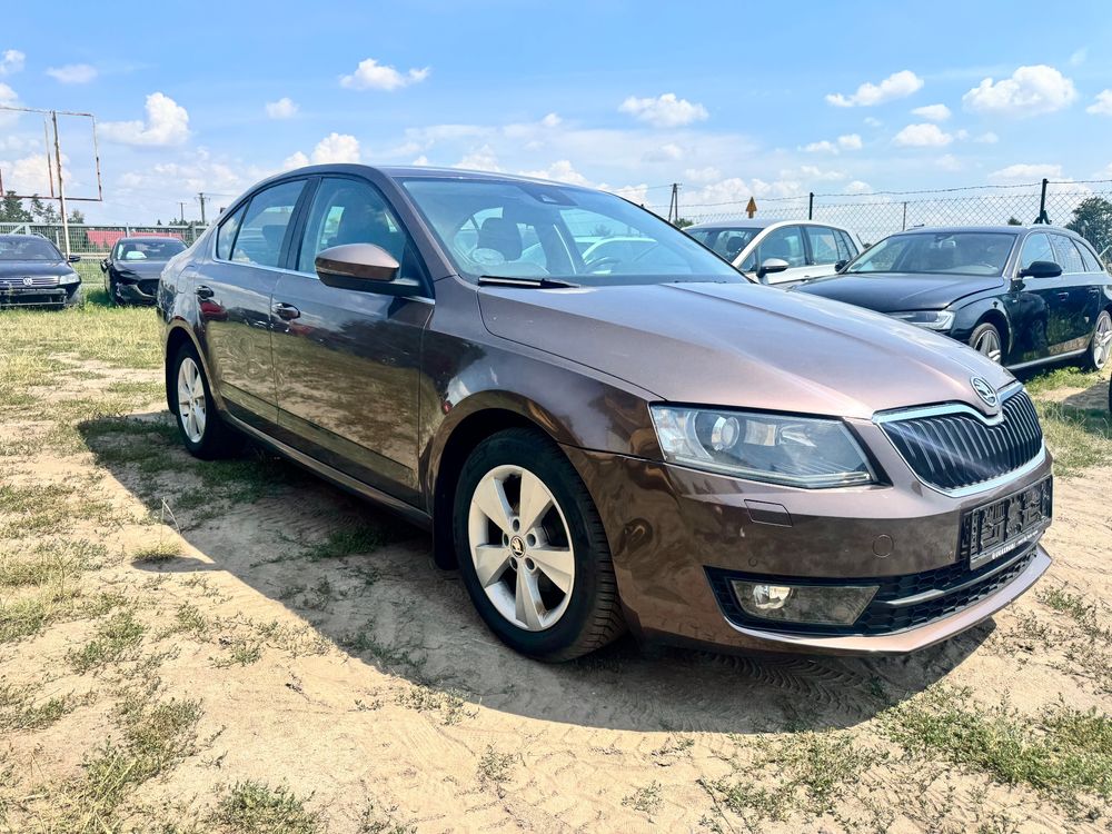 Skoda Octavia III (2013-) 1.6 TDI (Green tec) DSG Ambition 2014