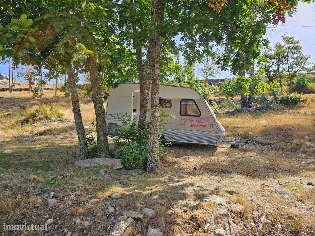 Terreno com 14.757 m², nascente de água e construção existente em J...-22