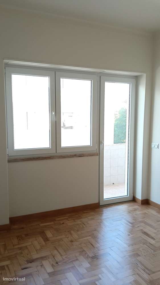 t4, transformado em T3, remodelado de raiz - Centro do Montijo-19