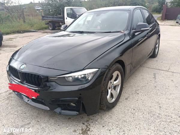 dezmembrez BMW f30 2.0D 184cp - 2