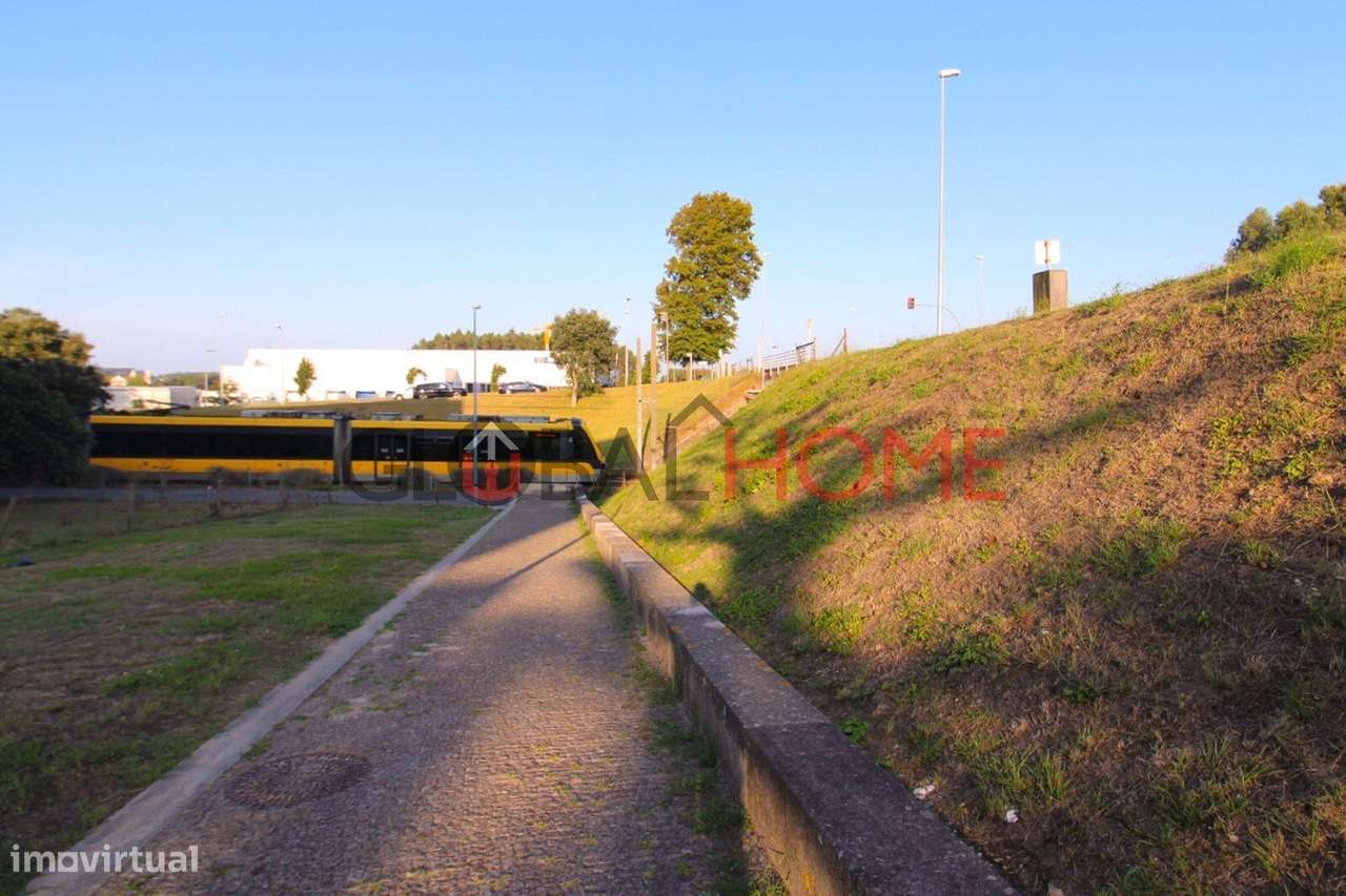 Apartamento T2 junto ao Aeroporto — Moreira da Maia-1