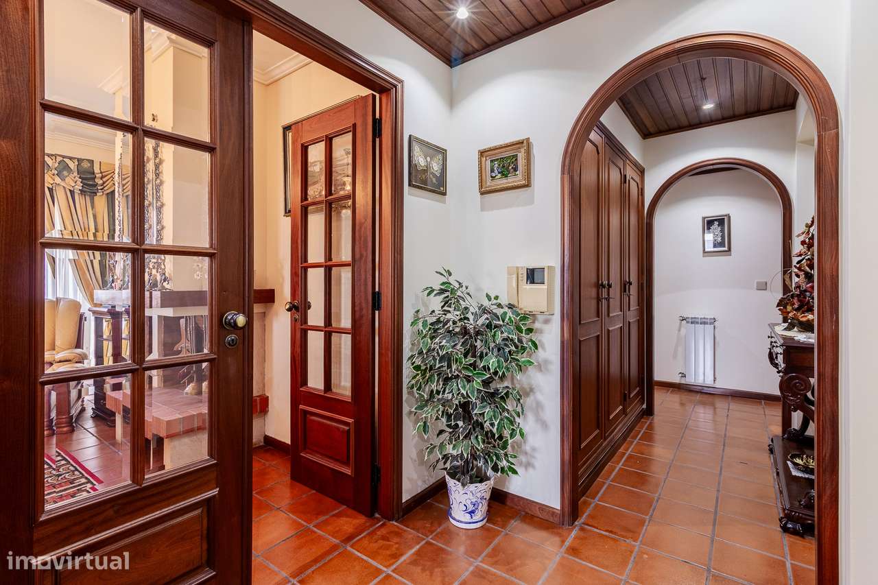 Apartamento T3 com garagem e arrumo na Forca - Aveiro - Grande imagem: 3/58