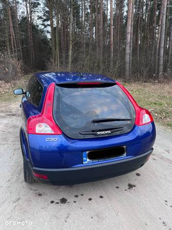 Volvo C30 2.0 Momentum - 9