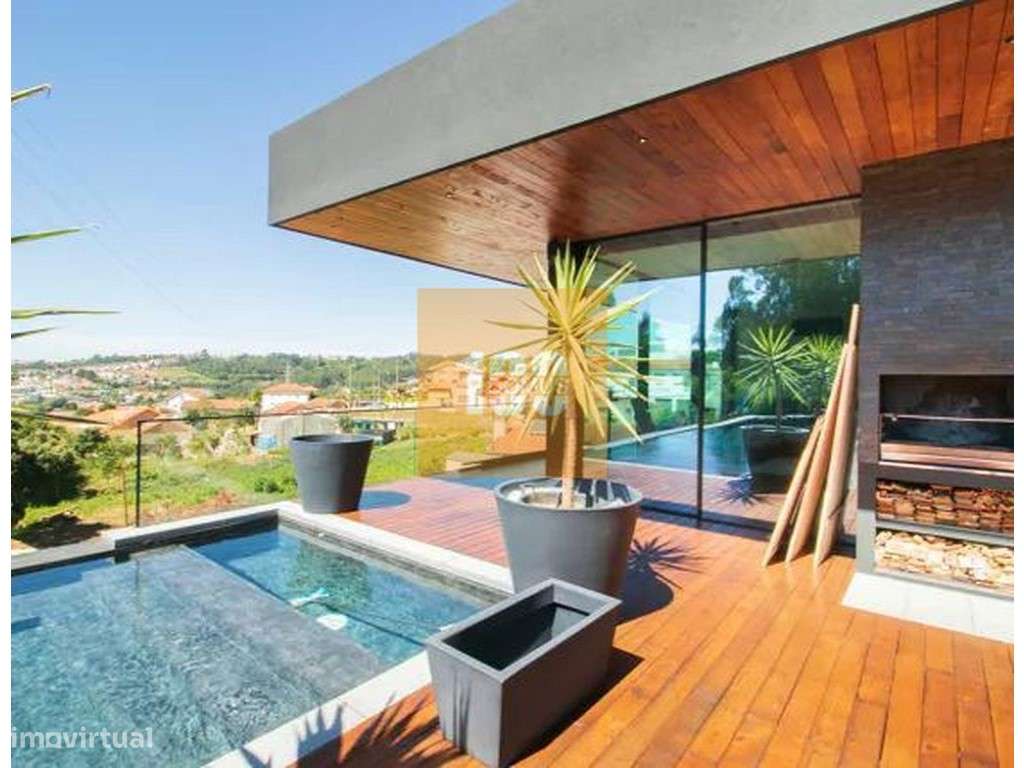 Moradia com piscina em Avintes - Grande imagem: 4/25