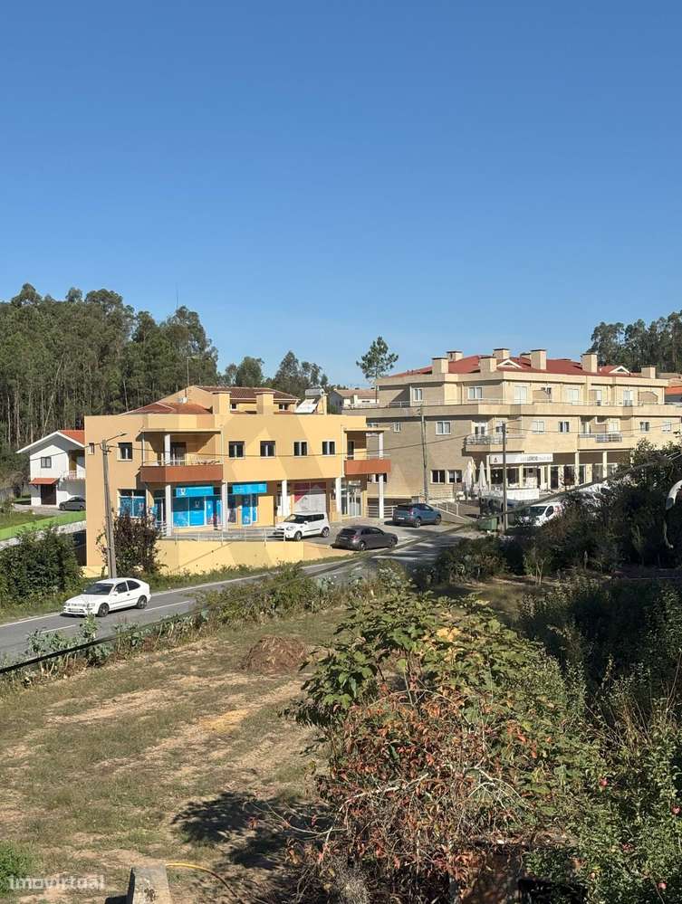 Apartamento T3 com localização privilegiada em Santa Maria da Feira-18