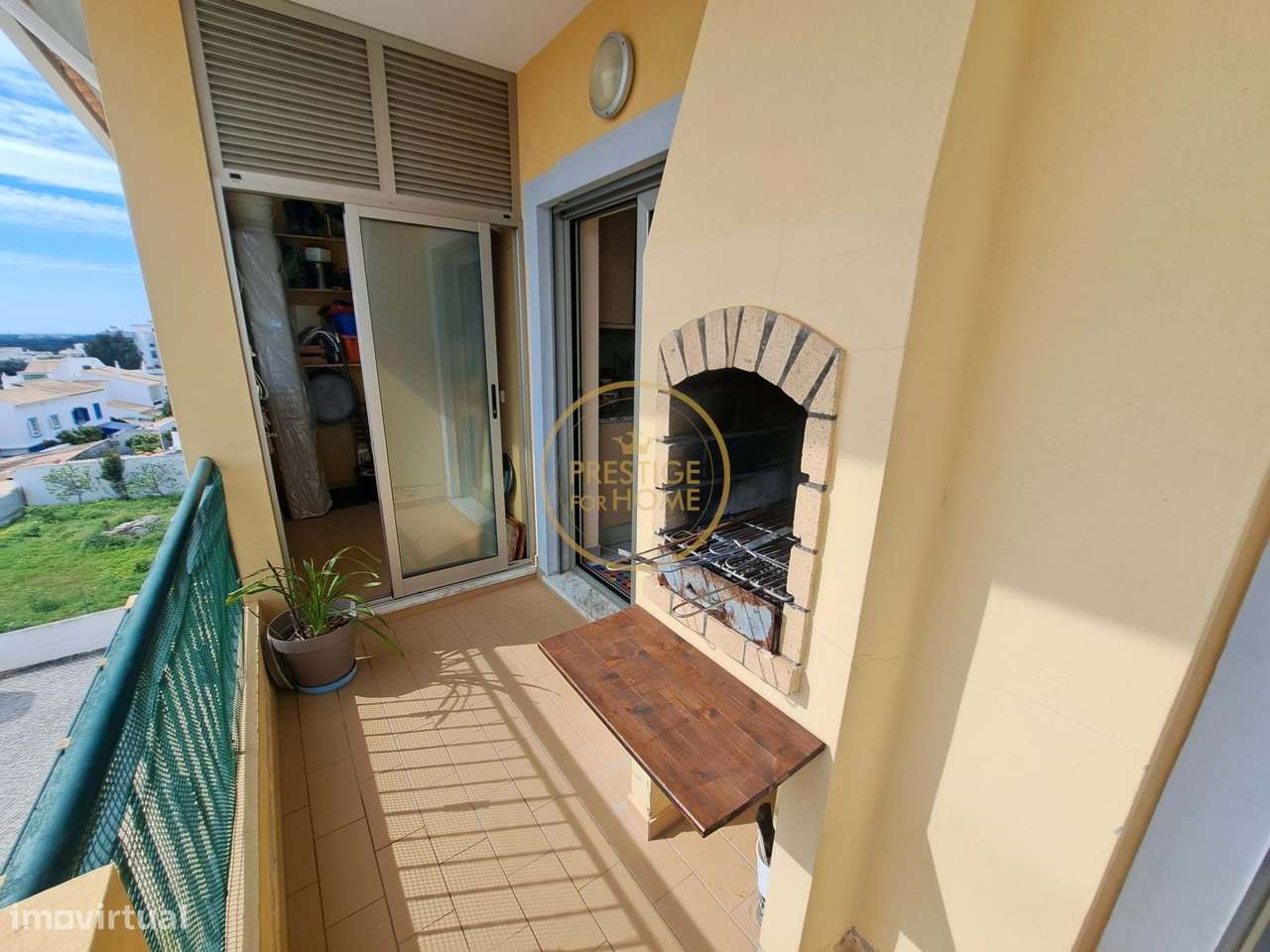 Apartamento T3 de Qualidade Superior com Garagem em Box, Arrecadação e-17