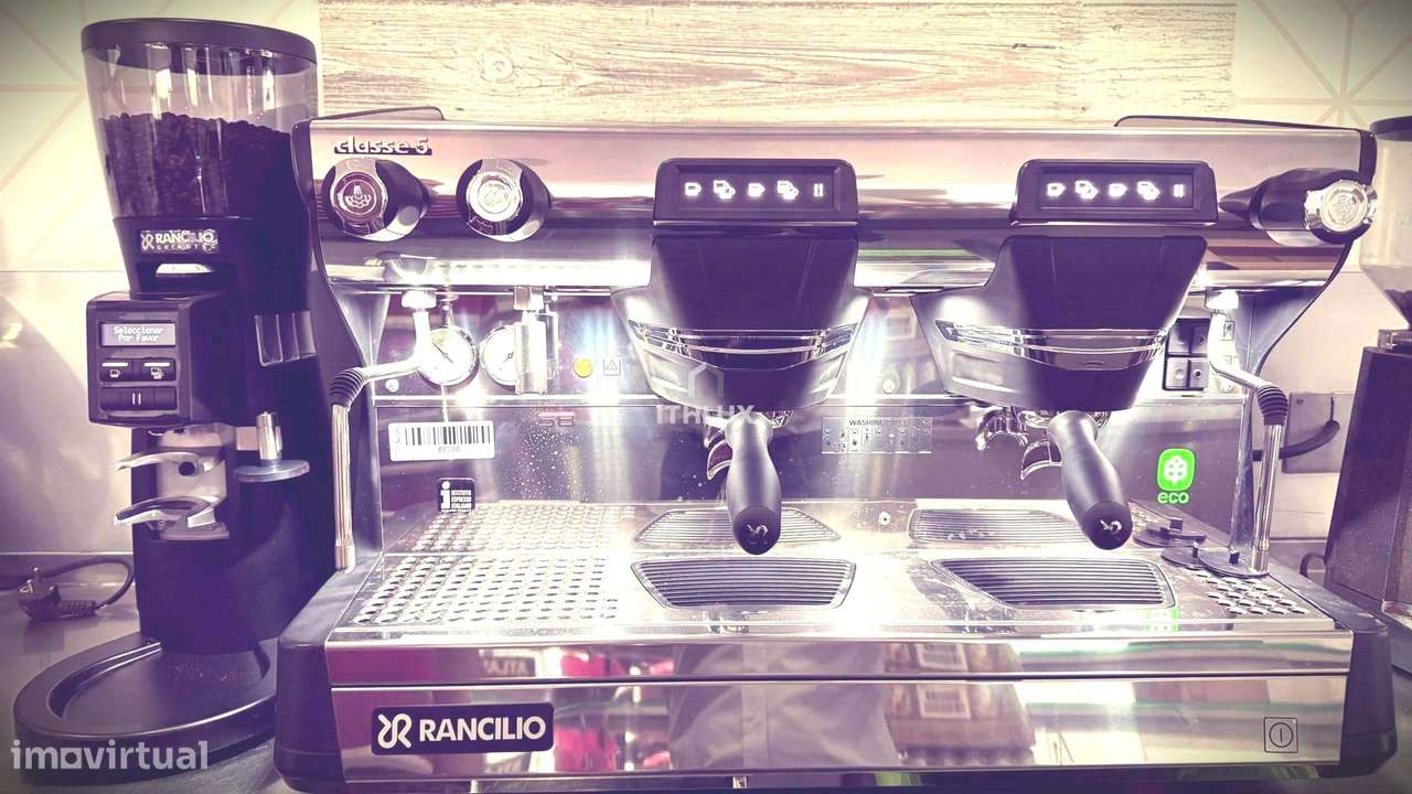 Vende-se Pastelaria/Snack Bar com forte potencial - Massamá norte/Baro - Grande imagem: 5/6