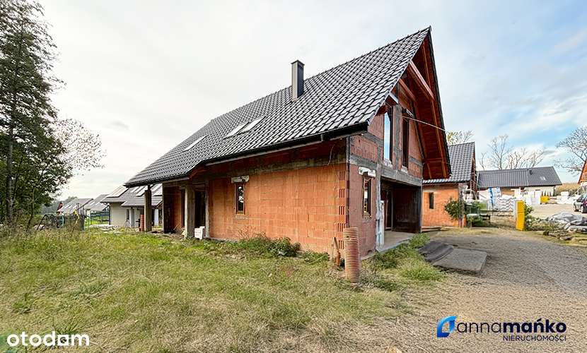 Nowoczesny dom z garderobą i pralnią - Pełny obrazek: 4/17