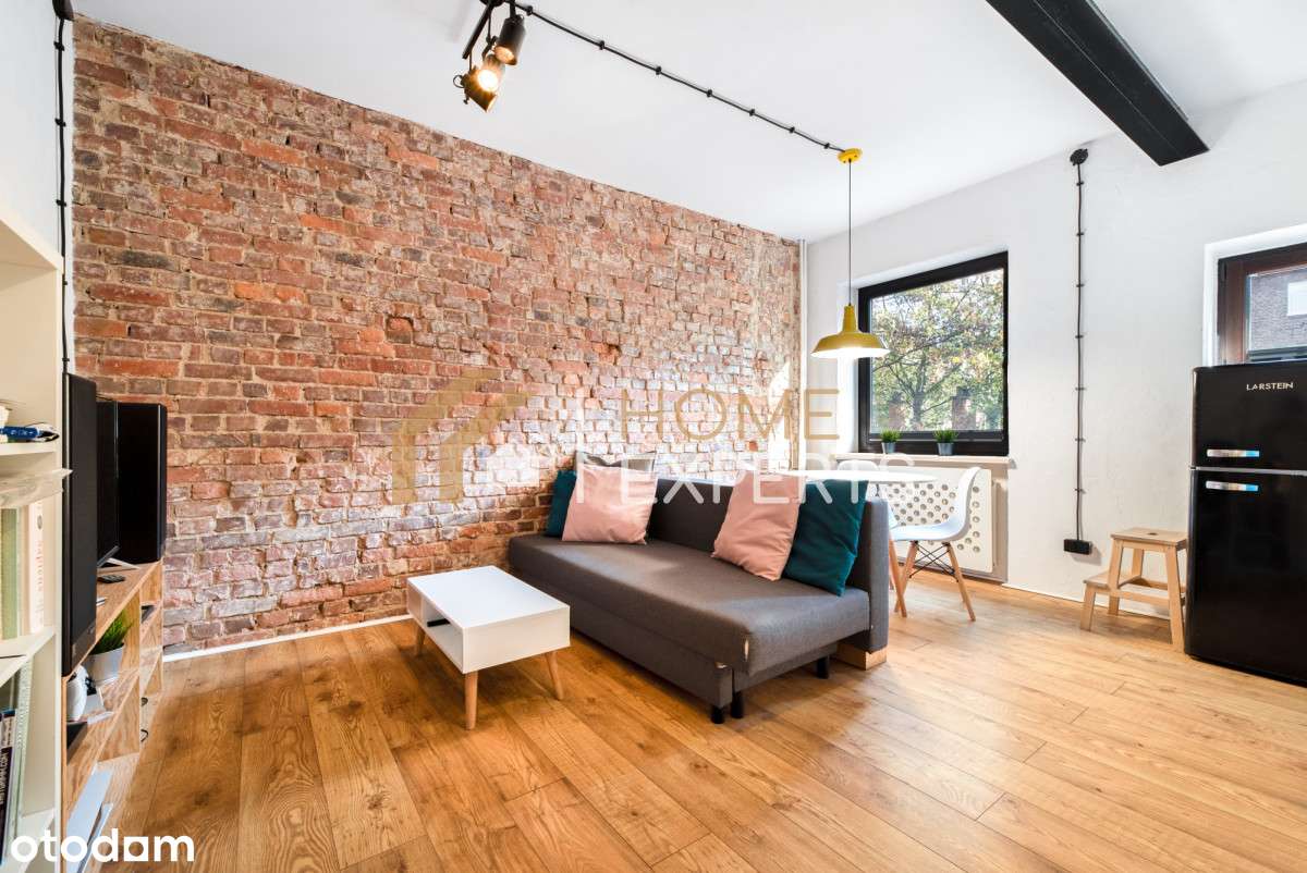 Stylowe, Dwustronne Mieszkanie w Loftowym Stylu - Pełny obrazek: 4/11