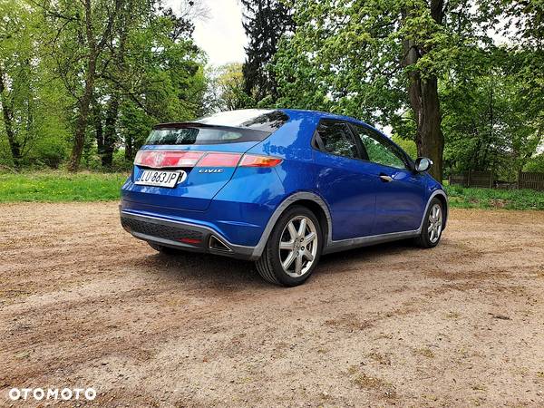 Honda Civic 1.8 Comfort - 5