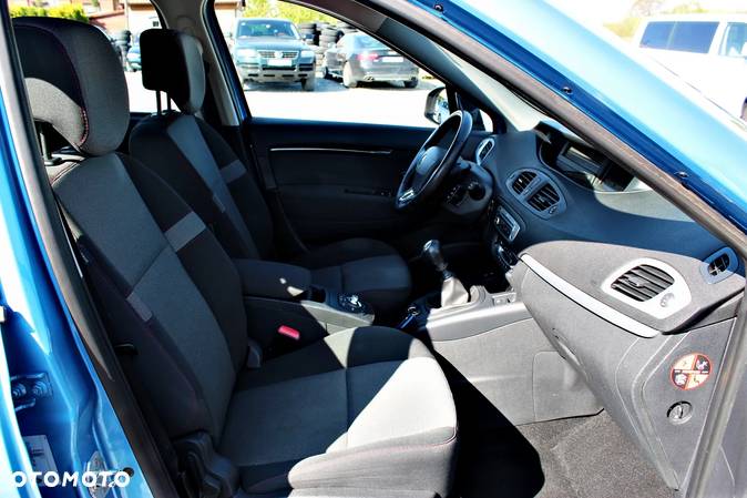 Renault Scenic ENERGY TCe 130 BOSE EDITION - 18