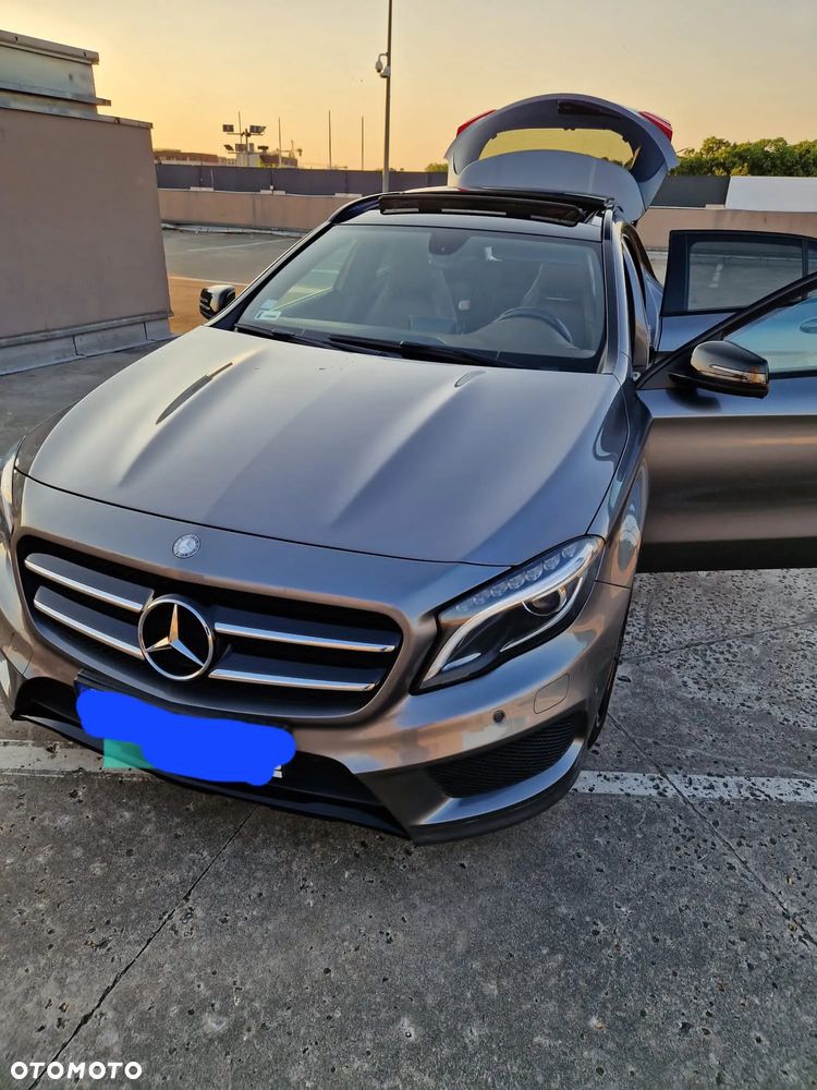 Mercedes - Benz GLA