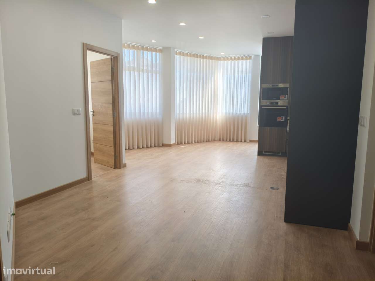 Apartamento T2 Remodelado-20