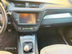 Toyota Avensis 2.0 D-4D Selection - 14