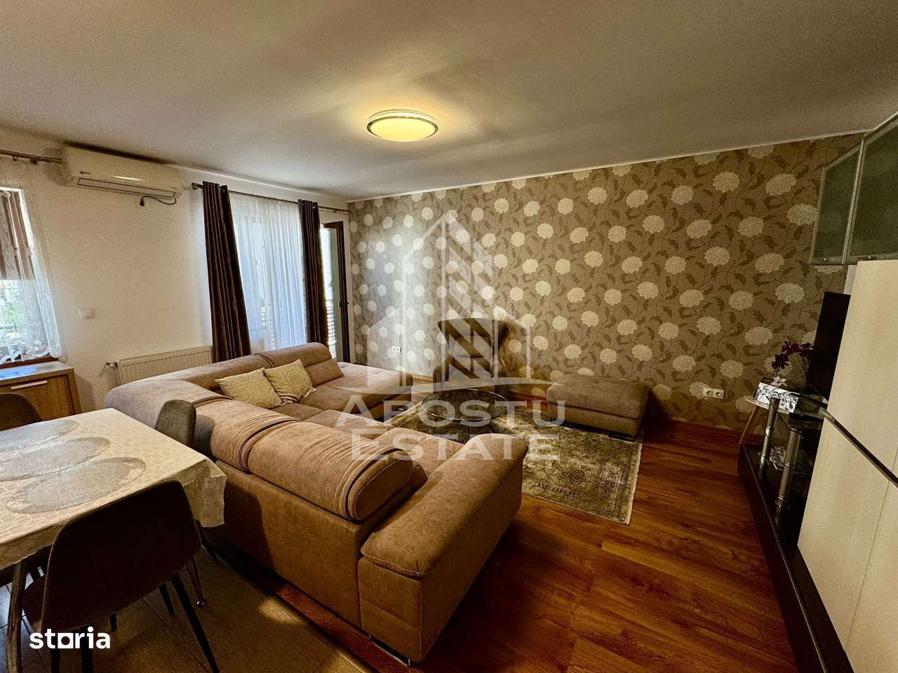 Apartament cu 3 cmarere, 2 locuri de parcare, zona Torontal - Imagine principală: 2/12
