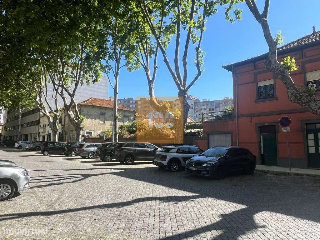 T2 com varanda em Matosinhos Sul-17