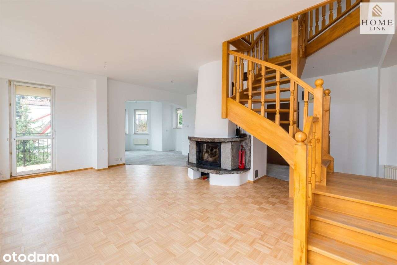 Mieszkanie dwupoziomowe z kominkiem!-14