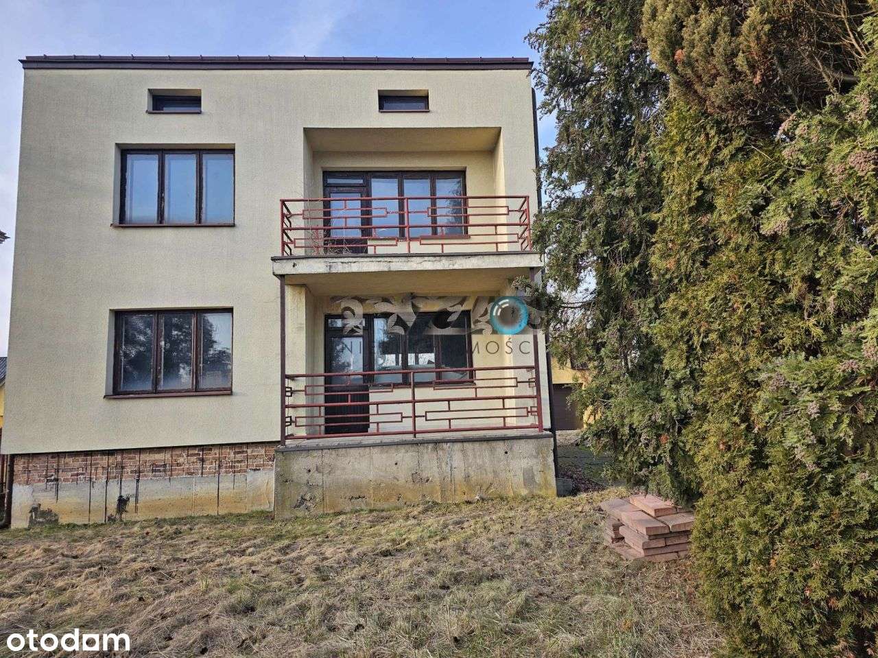 Dom z budynkiem gospodarczym - Pełny obrazek: 1/16