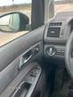 Volkswagen Touran 1.6 TDI DPF BlueMot Comfortline - 12