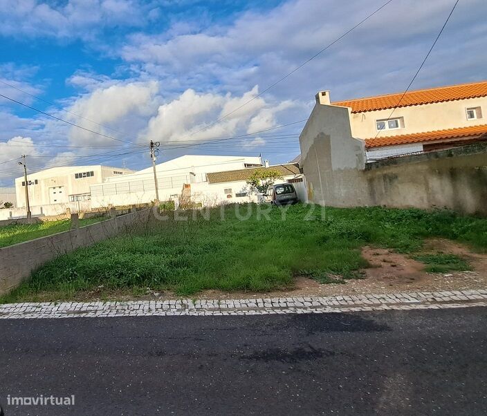 Terreno Rústico Bairro 25 de Abril - São Domingos de Rana