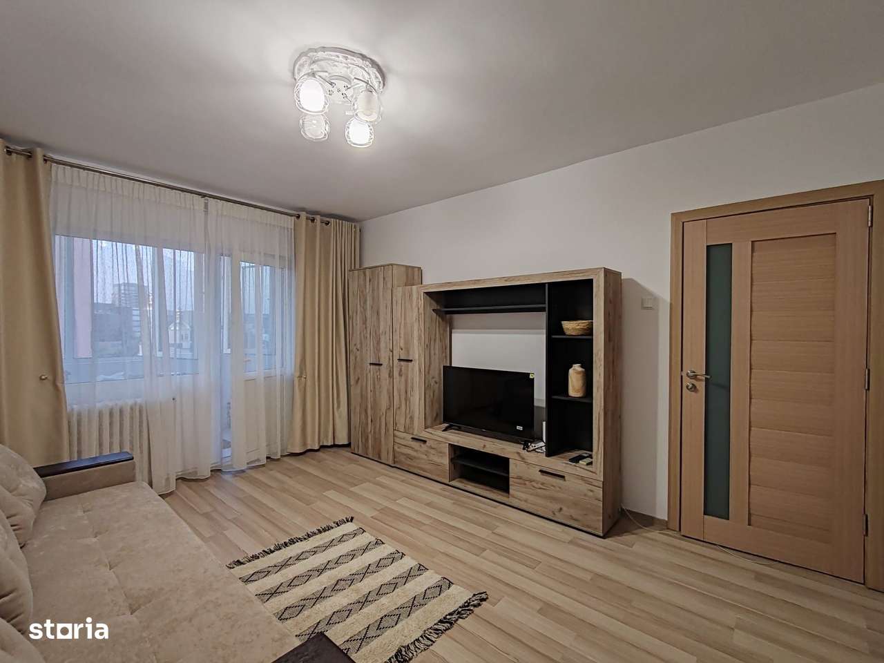Ap. 2 camere, DEC. 52mp, 104.900euro cu loc de parcare inclus-Podu Ros-1