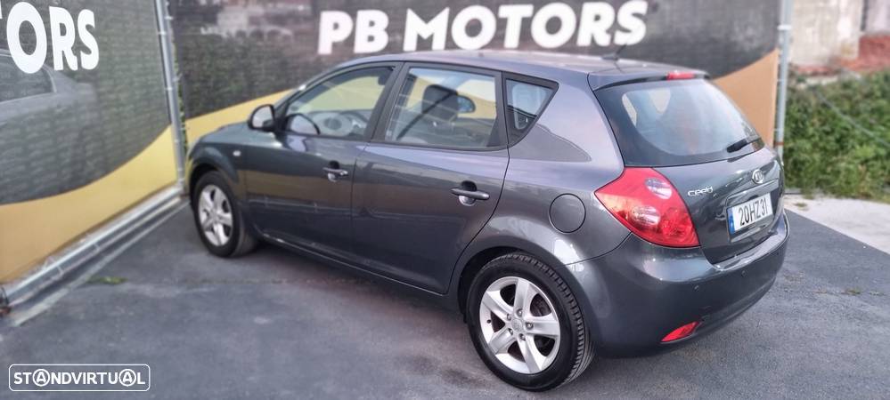 Kia Ceed 1.4 CVVT EX ISG - 21