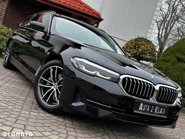 BMW Seria 5 520d Sport - 6