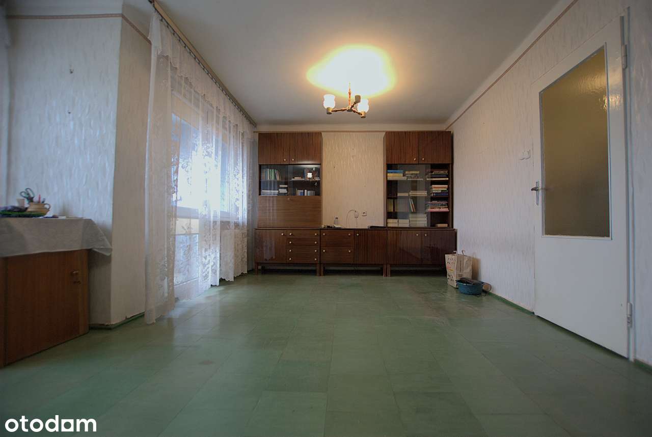 2 pokoje, widna kuchnia, teren ogrodzony, parking za bramą na pilota - Pełny obrazek: 3/15