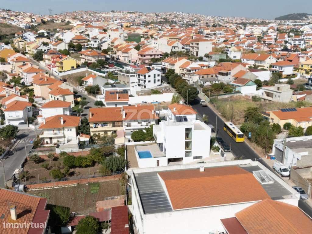 Moradia T6 Famões-29