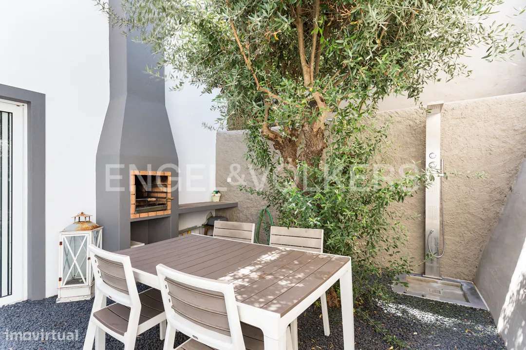 Encantadora casa renovada no centro do Carvoeiro, a pé da praia - Grande imagem: 4/19