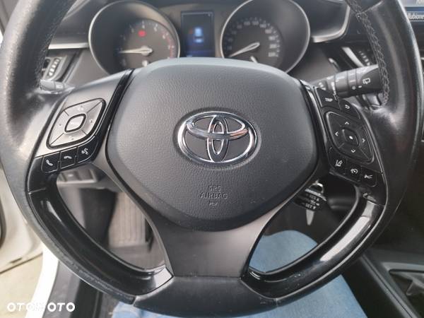 Toyota C-HR 1.2 T Dynamic - 9
