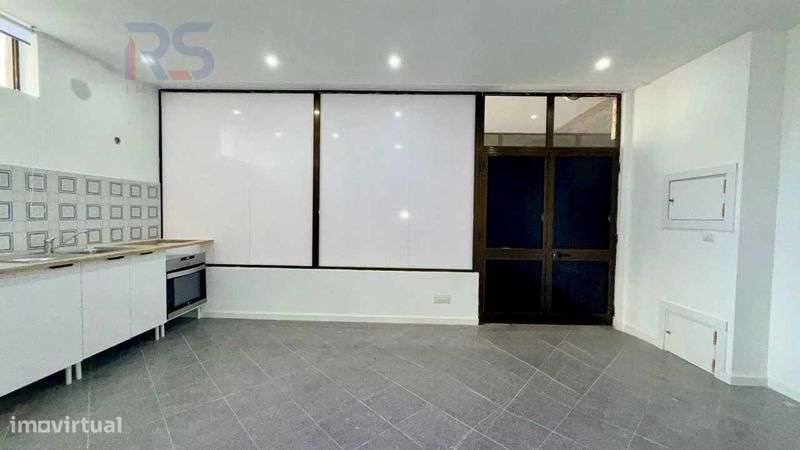 Venda de Loja Convertida em Habitação Santo Tirso Ótimo investimento - Grande imagem: 5/11