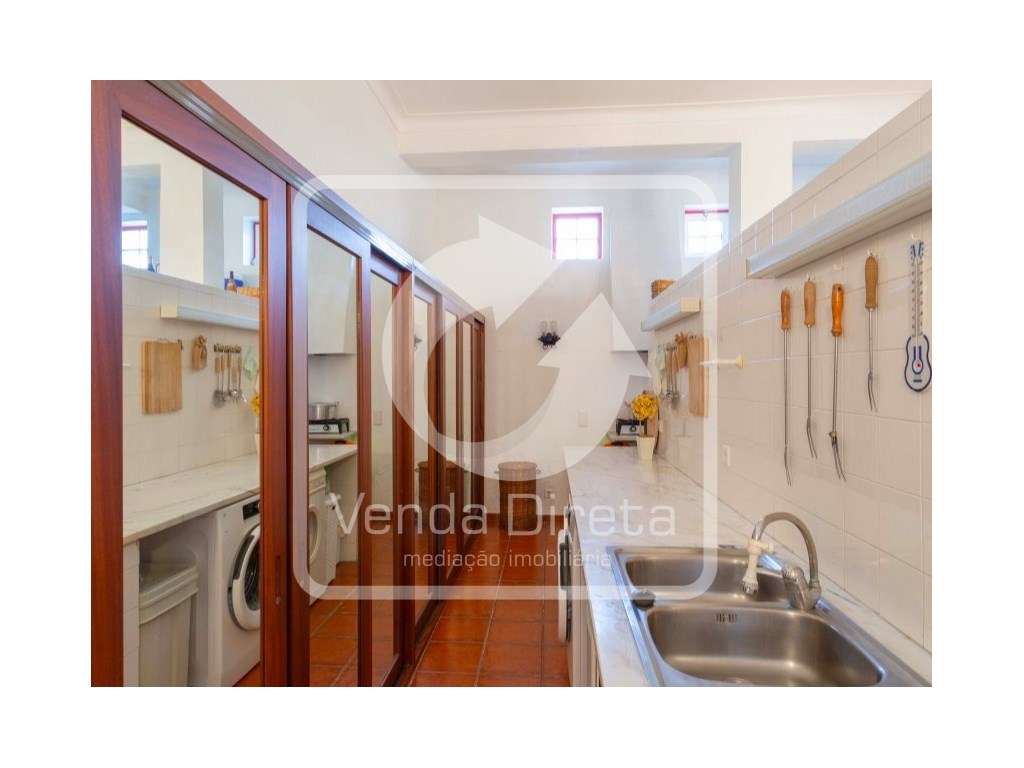 Moradia V6 com anexo T2 com terreno de 7.480 m2 em Arruda dos Vinho...-18